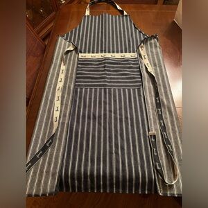 Harrods blue butchers apron 100% heavy cotton chambray unisex adult RARE